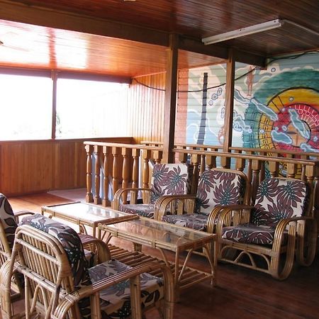 Red Mansion Comfort Inn โฮนีอารา ภายนอก รูปภาพ